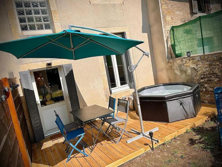 Tres Bel Appartement Avec Jardin Et Jacuzzi Scey-sur-Saone-et-Saint-Albin Екстер'єр фото